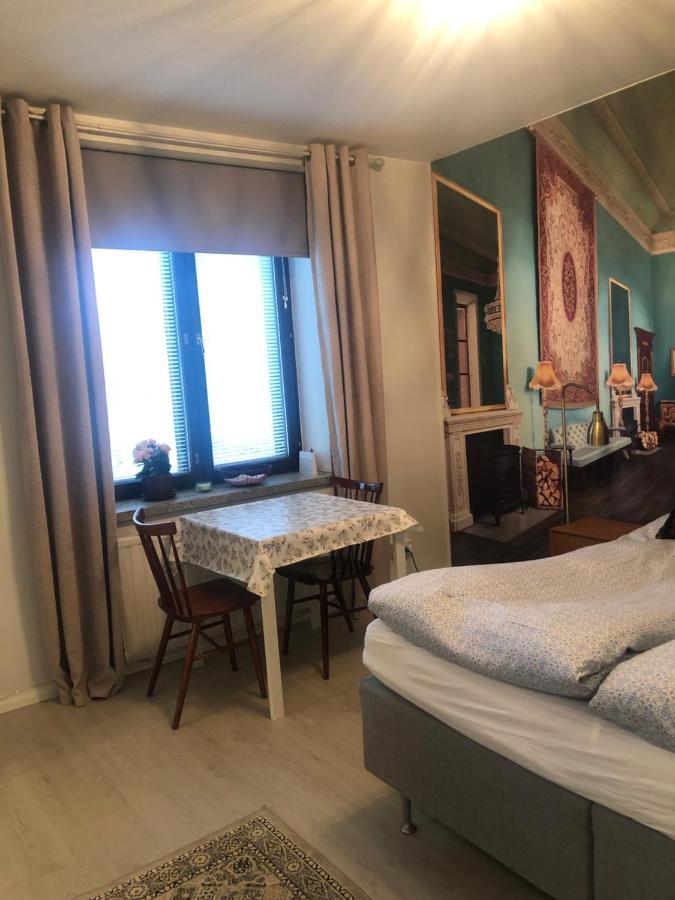 Studio In The City Center Free Private Parking Kemi Bagian luar foto